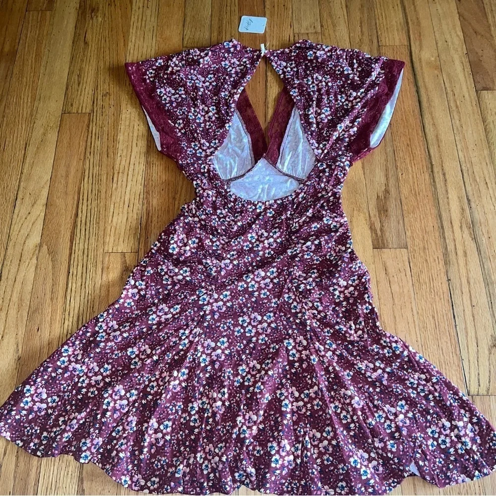 Free People Sweet Talker Floral 90s MinI Dress In Merlot